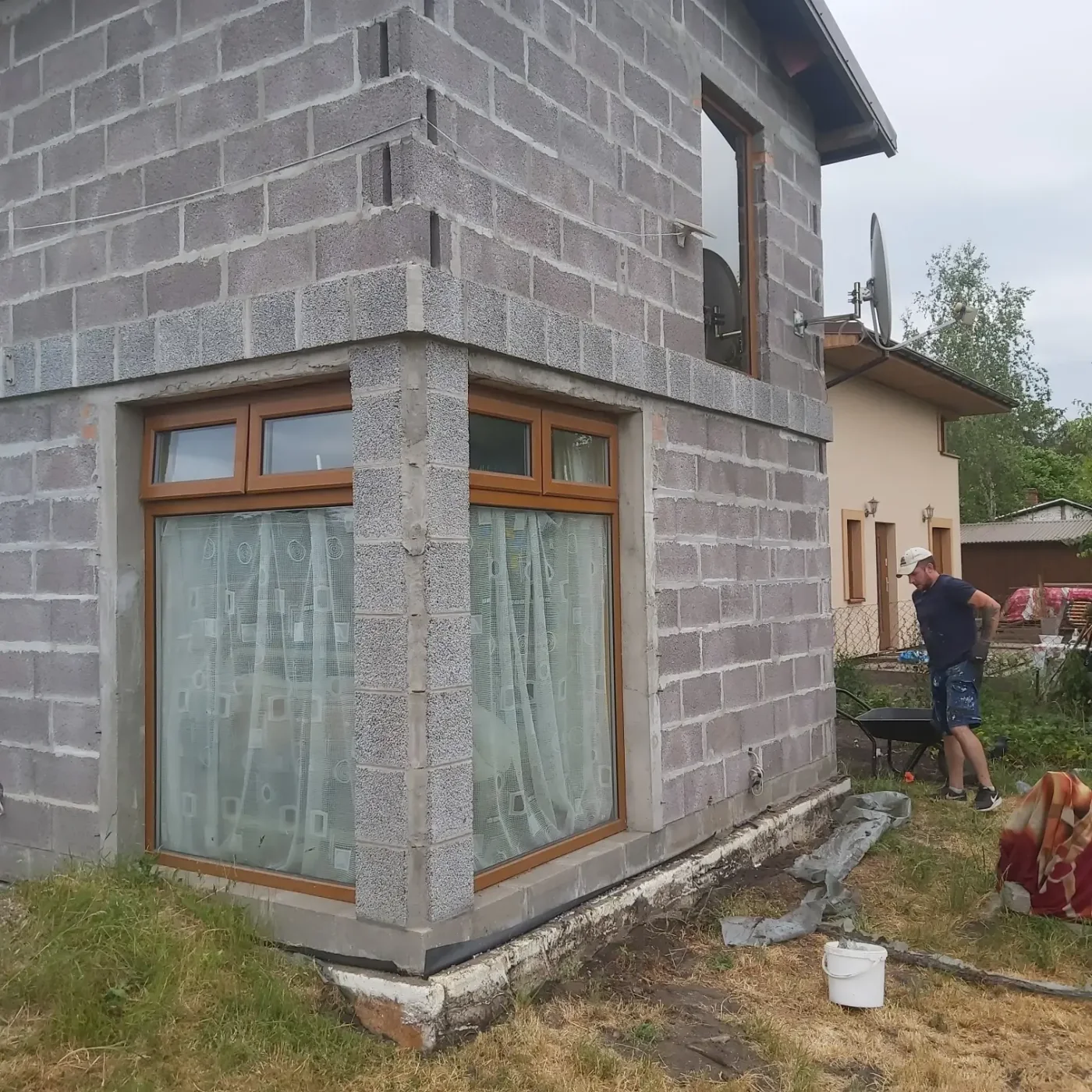 Od surowych ścian do gotowej elewacji — zdjęcie 1