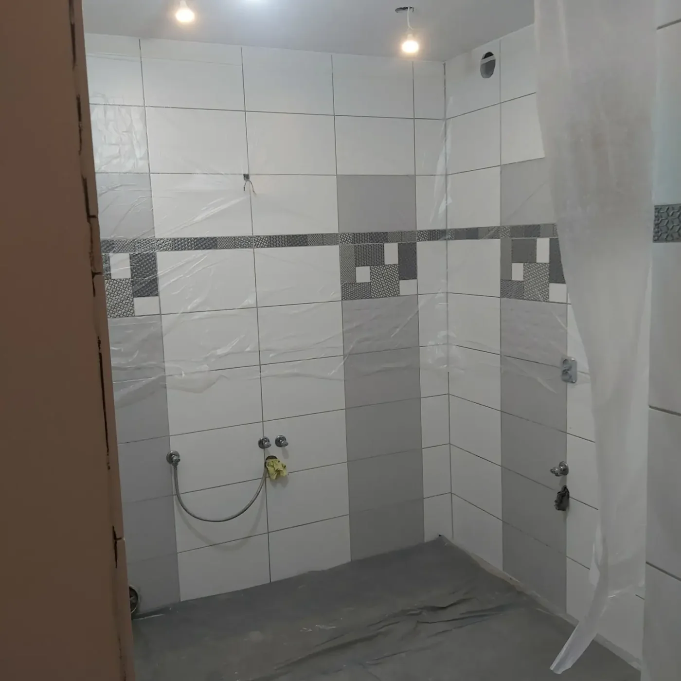 Remont łazienki z kabiną prysznicową — zdjęcie 5