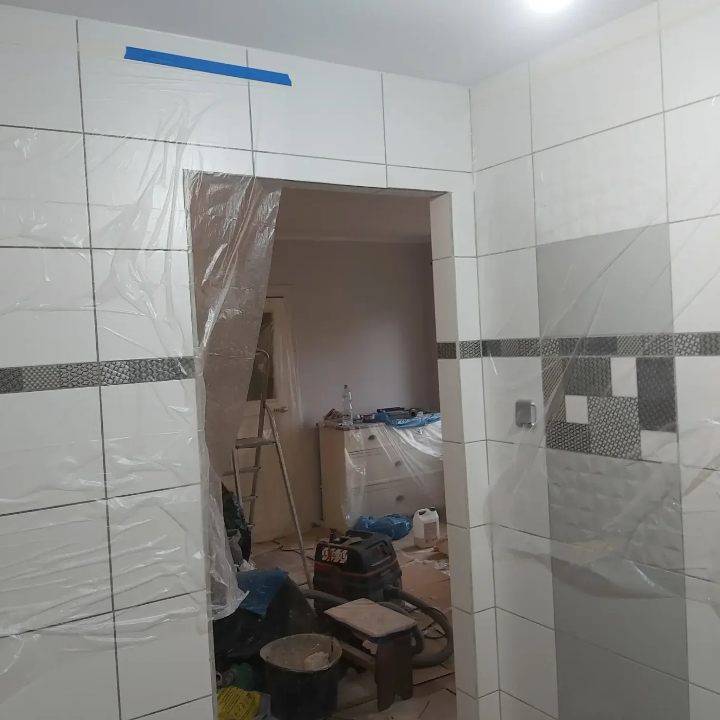 Remont łazienki z kabiną prysznicową — zdjęcie 6
